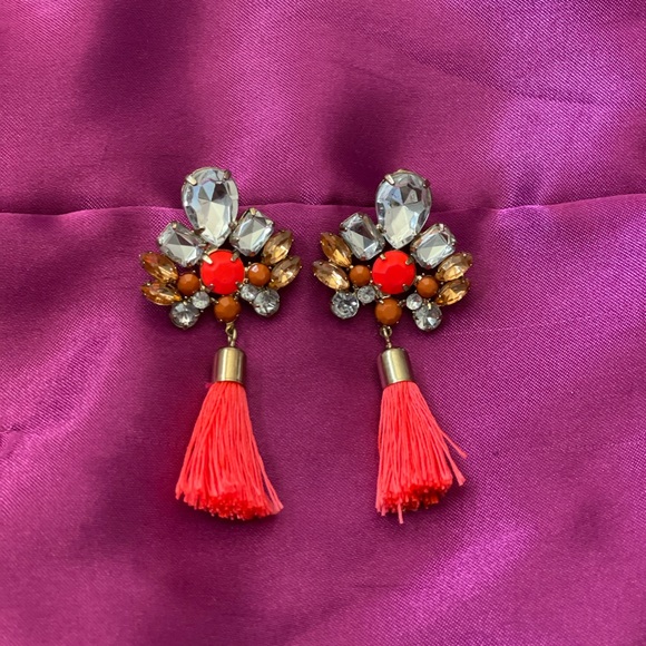 Neon Peach/Orange earrings with crystals.Nwot! - Picture 2 of 6